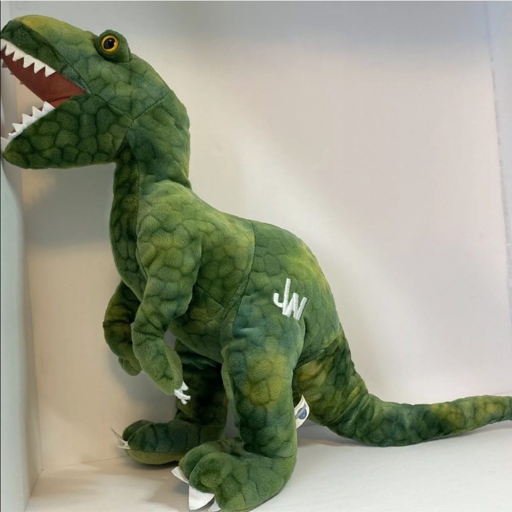 Jurassic World Plush Stuffed Dinosaur Delta  Velociraptor Green 16” Tall